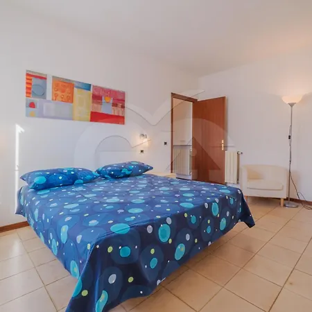 La Piazzetta Di - Goelba *