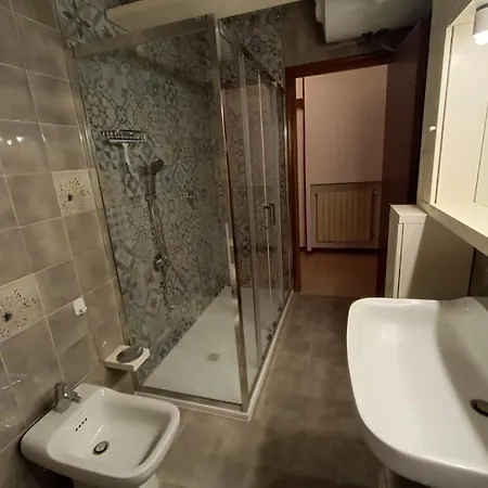 La Piazzetta Di - Goelba Marciana Marina