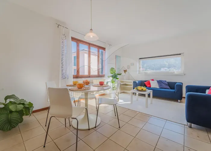 La Piazzetta Di - Goelba Marciana Marina (Isola d'Elba)